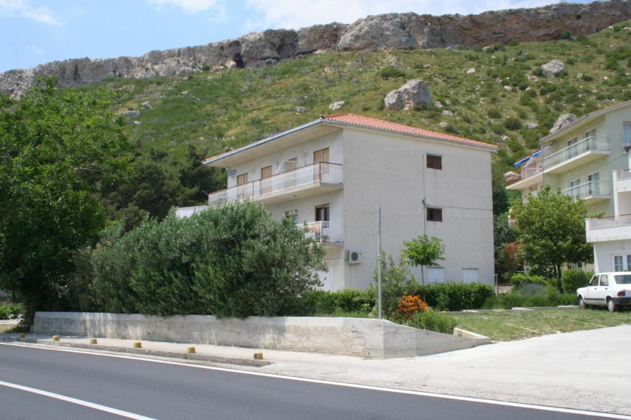 Apartments By The Sea Duce, Omis - 2731 Dugi Rat Eksteriør bilde