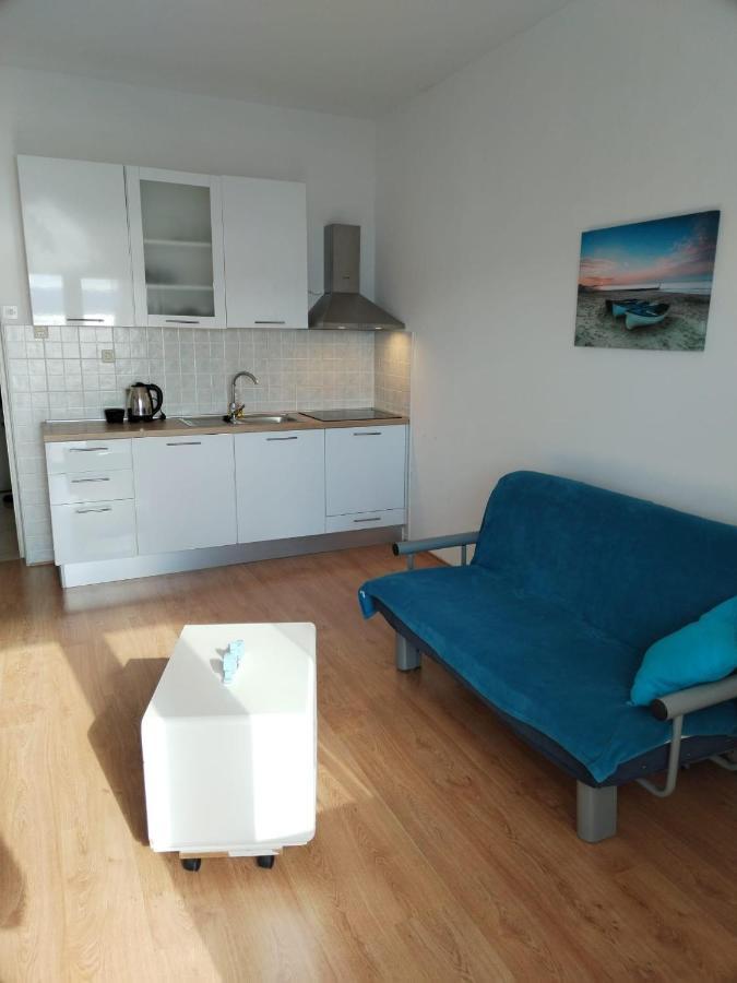 Apartments By The Sea Duce, Omis - 2731 Dugi Rat Eksteriør bilde