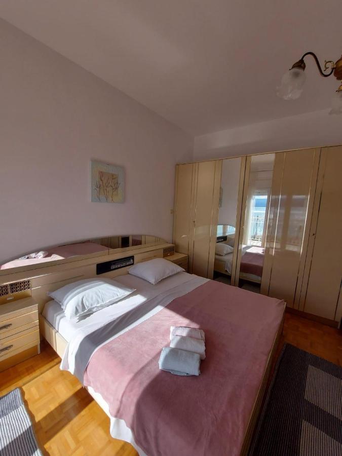 Apartments By The Sea Duce, Omis - 2731 Dugi Rat Eksteriør bilde