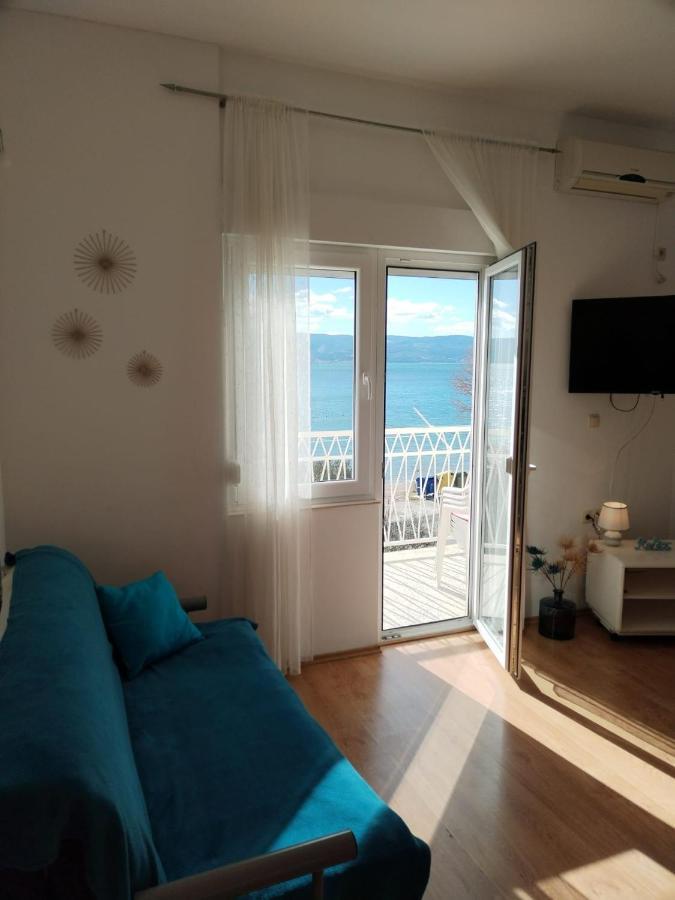 Apartments By The Sea Duce, Omis - 2731 Dugi Rat Eksteriør bilde