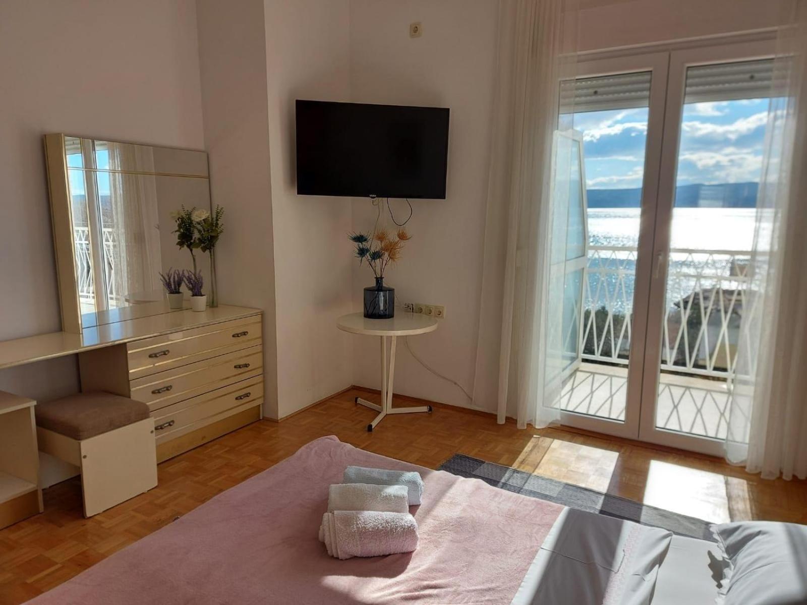 Apartments By The Sea Duce, Omis - 2731 Dugi Rat Rom bilde